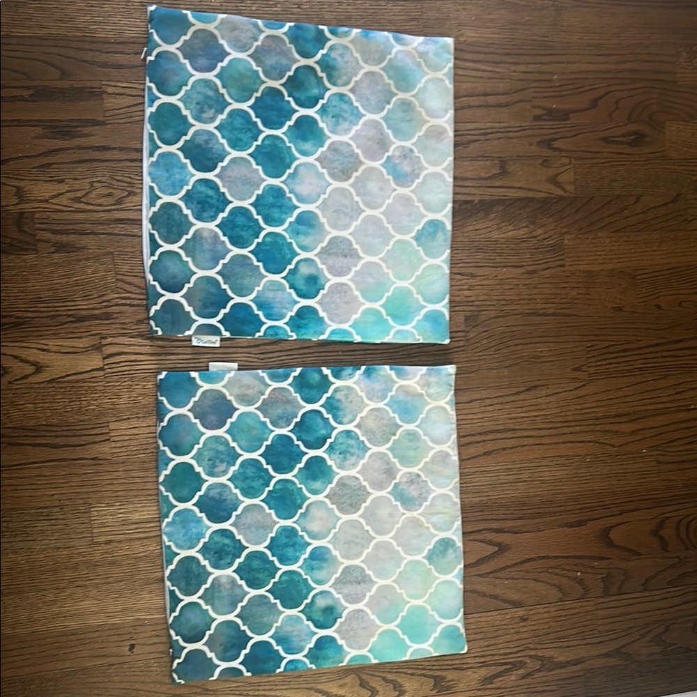 Blue and White Patterned Pillow Cover Set